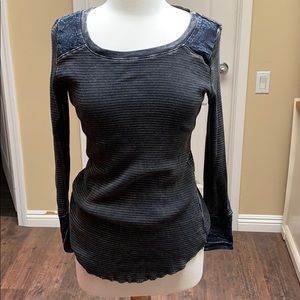 Long sleeve thermal L Able